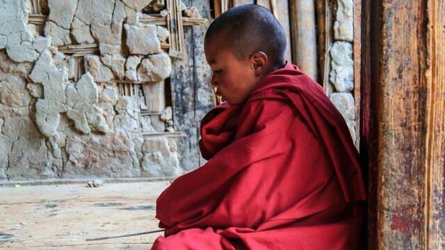 Mönch im Kloster Tamshing