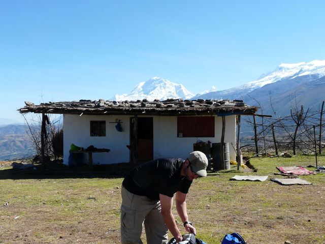 Rast vor Berggipfeln