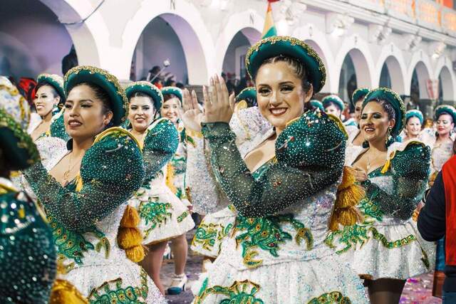 Karneval von Oruro – schillerndes Schaulaufen in Bolivien